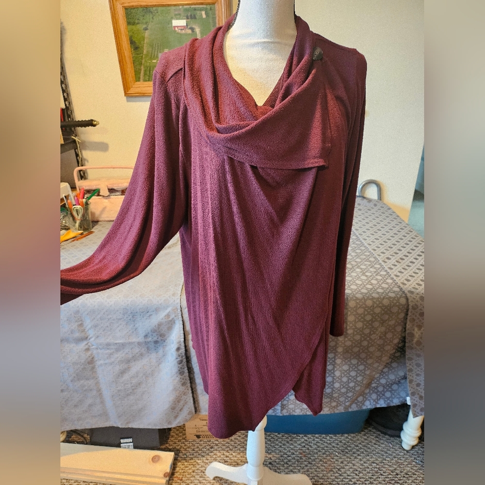APT 9 Cover Up Blouse Color Raisin